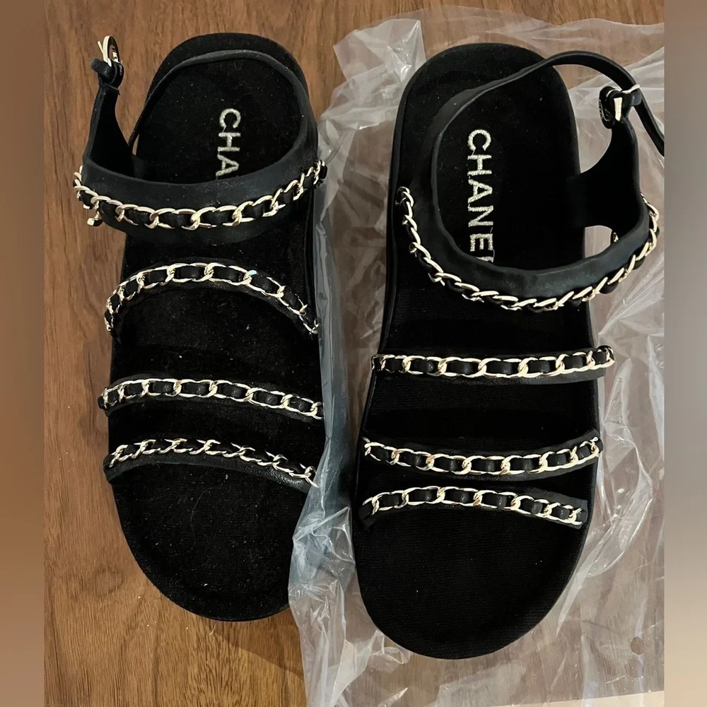 NOT Chanel sandals size 38 - Picture 2 of 9